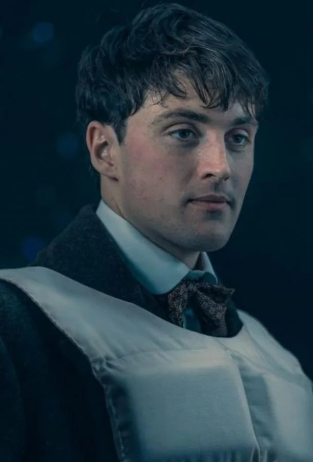 «Титаник» затонет сегодня ночью / День, когда затонул «Титаник» 1 сезон, 1-2,3,4 серии смотреть сериал онлайн